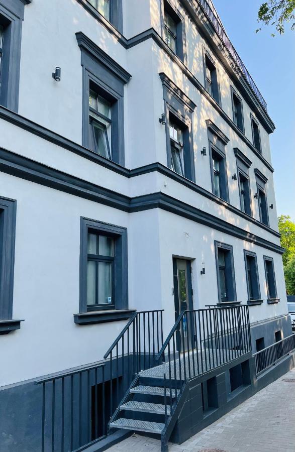 The Right Coast Apartment With Free Private Parking 리가 외부 사진