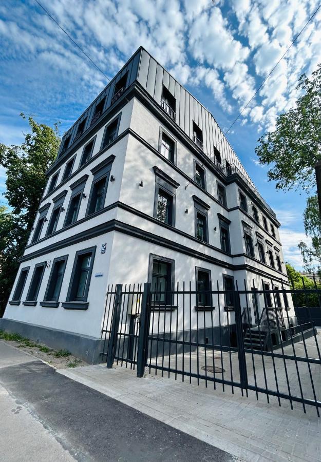 The Right Coast Apartment With Free Private Parking 리가 외부 사진